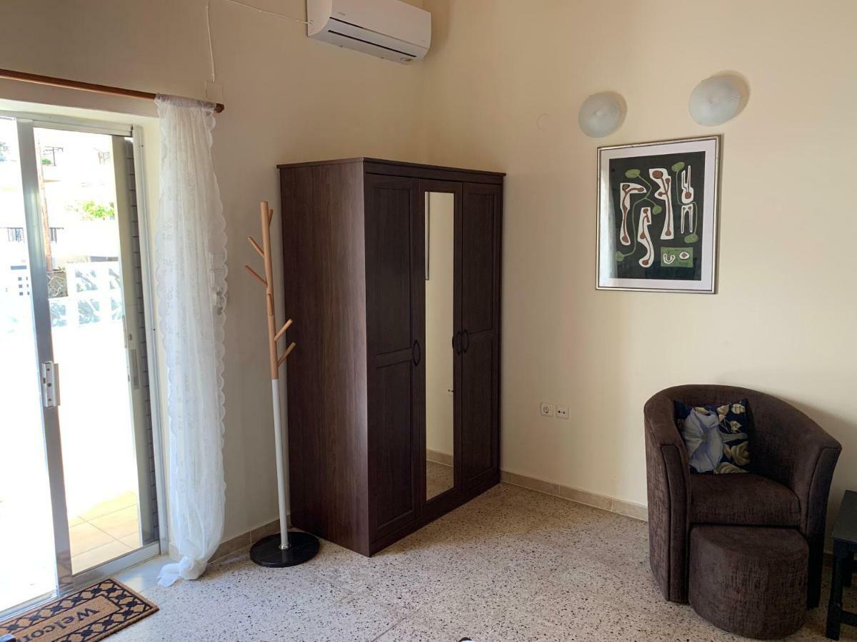 Cozy One-Bedroom Apartment In Halepa, Chania Chania  Bagian luar foto